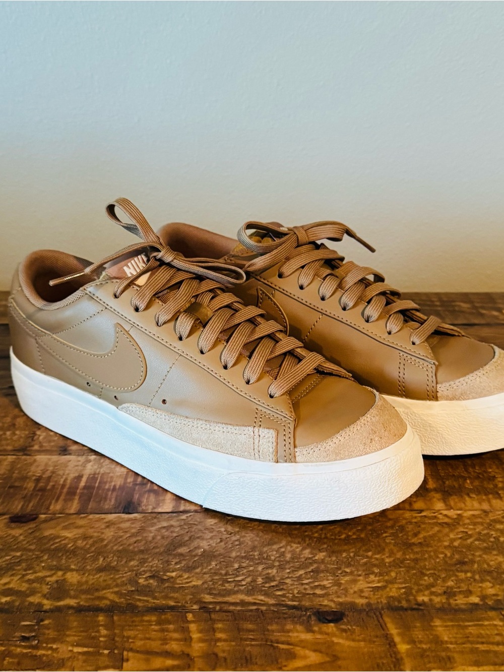 Nike Blazer Low Platform Women's Low-Top Leather Sneakers in Driftwood - Picture 3 of 7